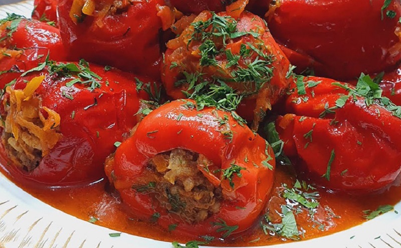 Армянский фаршированный перец: сочная толма с мясом и рисом